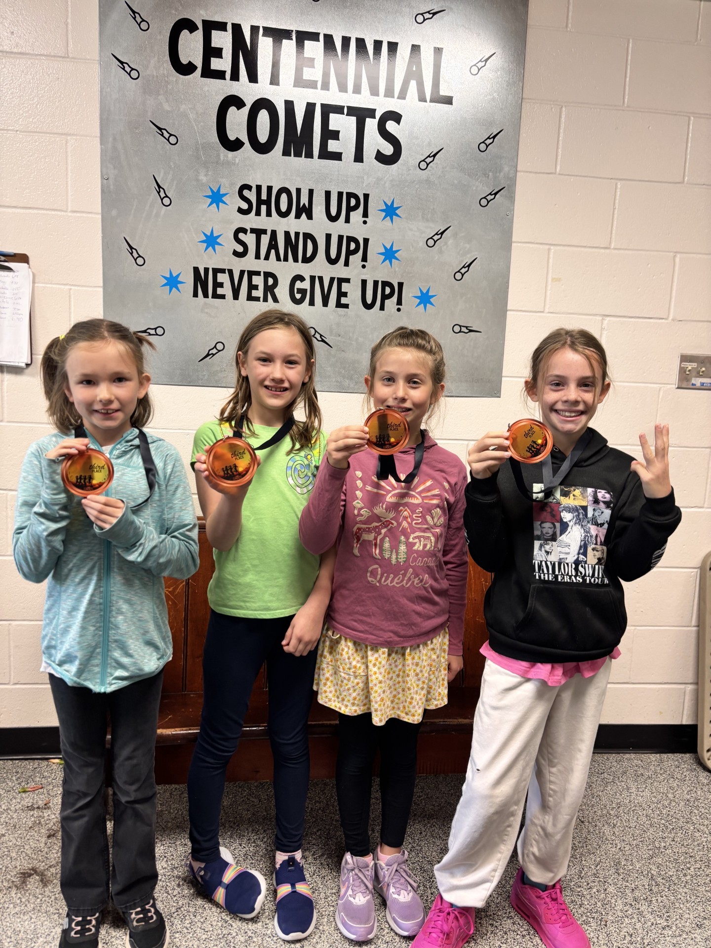 Atom Girls Cross Country